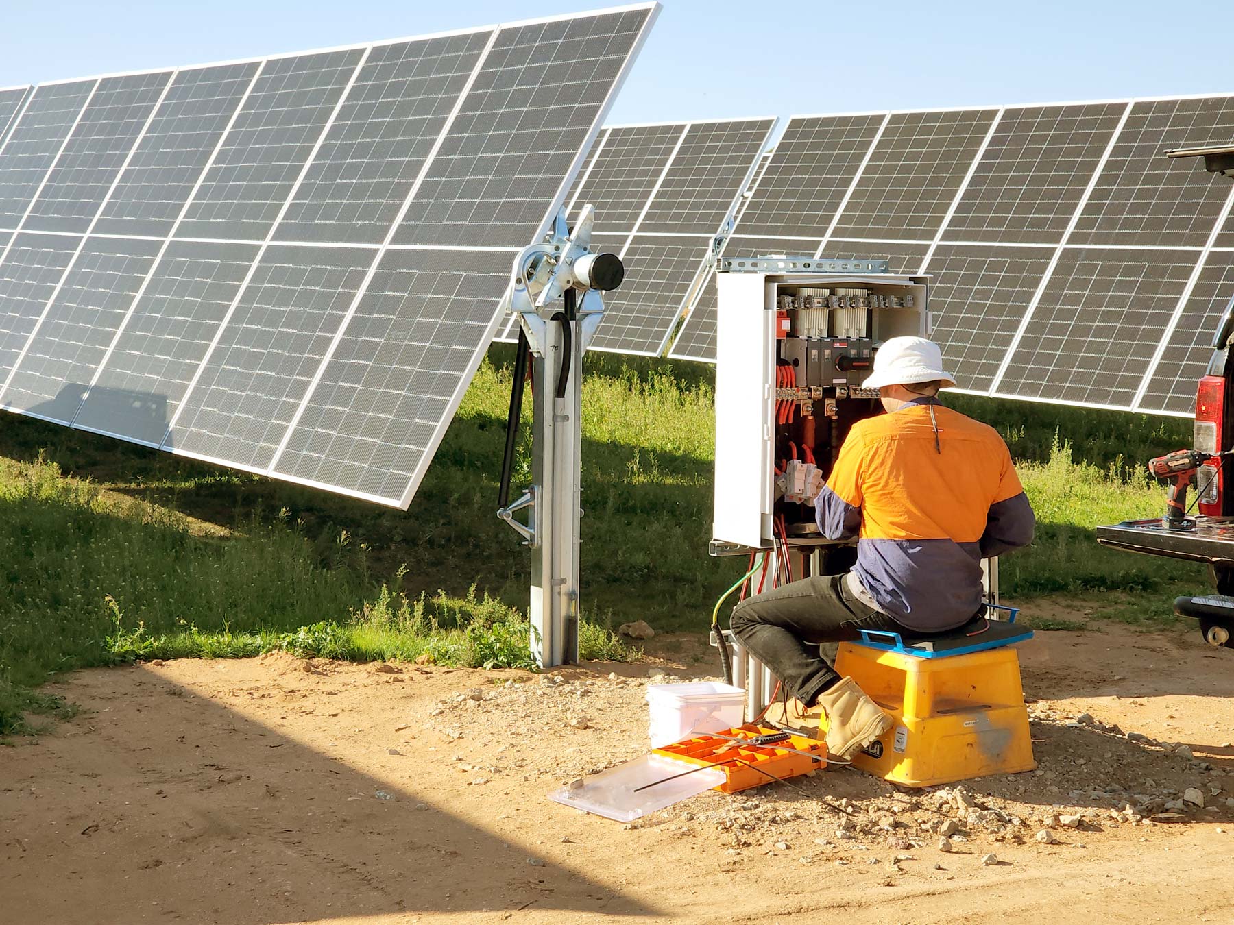 Flow Power Solar Farm Technician